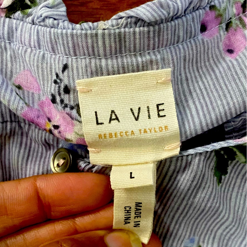 Lavie Women's Blue Floral Long Sleeve Ruffled Top - Preowned